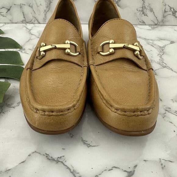 Born Womens Penny Loafer Flats Size 9 Brown Leather Horse Bit Trim Slip On - Picture 3 of 9